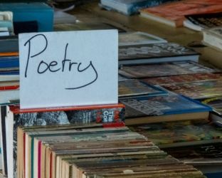 Giornata mondiale della Poesia 2024, gli eventi imperdibili in giro per l’Italia