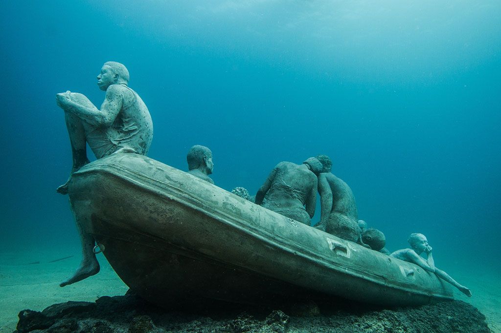 Le eco-sculture del museo sottomarino di Lanzarote - immagine 4