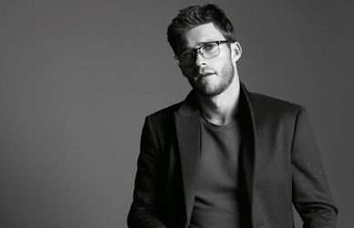 Scott Eastwood protagonista di “Meet the new generation”. by Persol