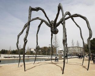 ‘L’inconscio e la memoria’: Louise Bourgeois e il suo Spider per la prima volta in mostra a Roma
