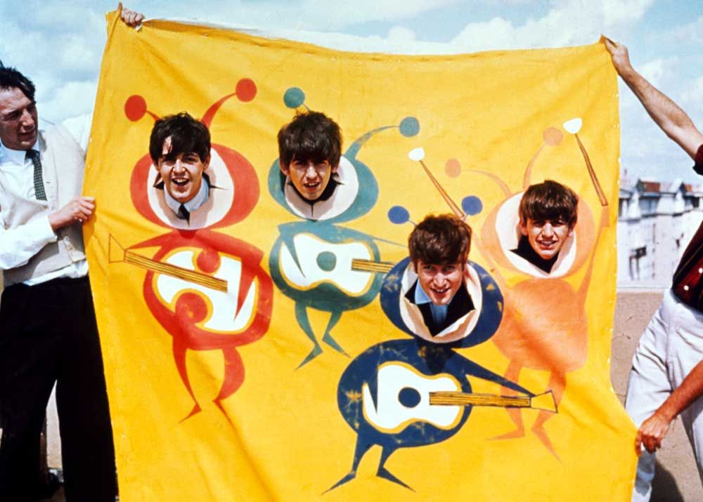 Paura per Ringo Starr: L&#8217;ex Beatles, 82 anni, annulla i concerti per un&#8217;improvvisa malattia - immagine 11
