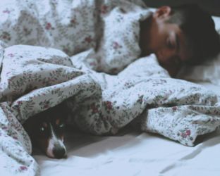 Posizioni per dormire: hai scelto la migliore per la tua salute?