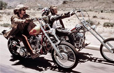 Moda in moto: la forza ribelle di Easy Rider torna alla ribalta