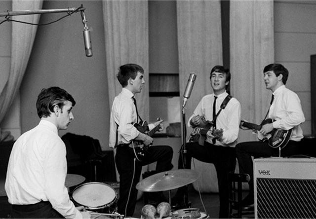 Lo stile Beatles. On Stage - immagine 4