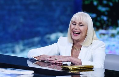 Raffaella Carrà e le sue 10 canzoni più famose