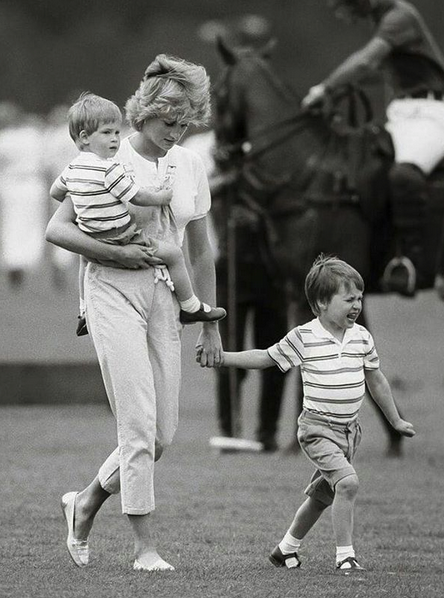 Lady Diana con Harry d'Inghilterra