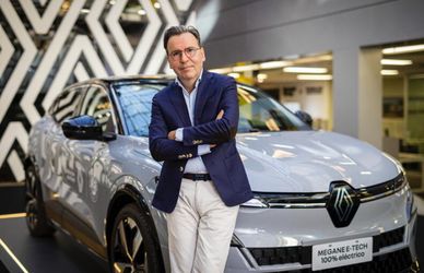 «Le auto Renault sono un prodotto della passione, non frigoriferi»: intervista ad Arnaud Belloni