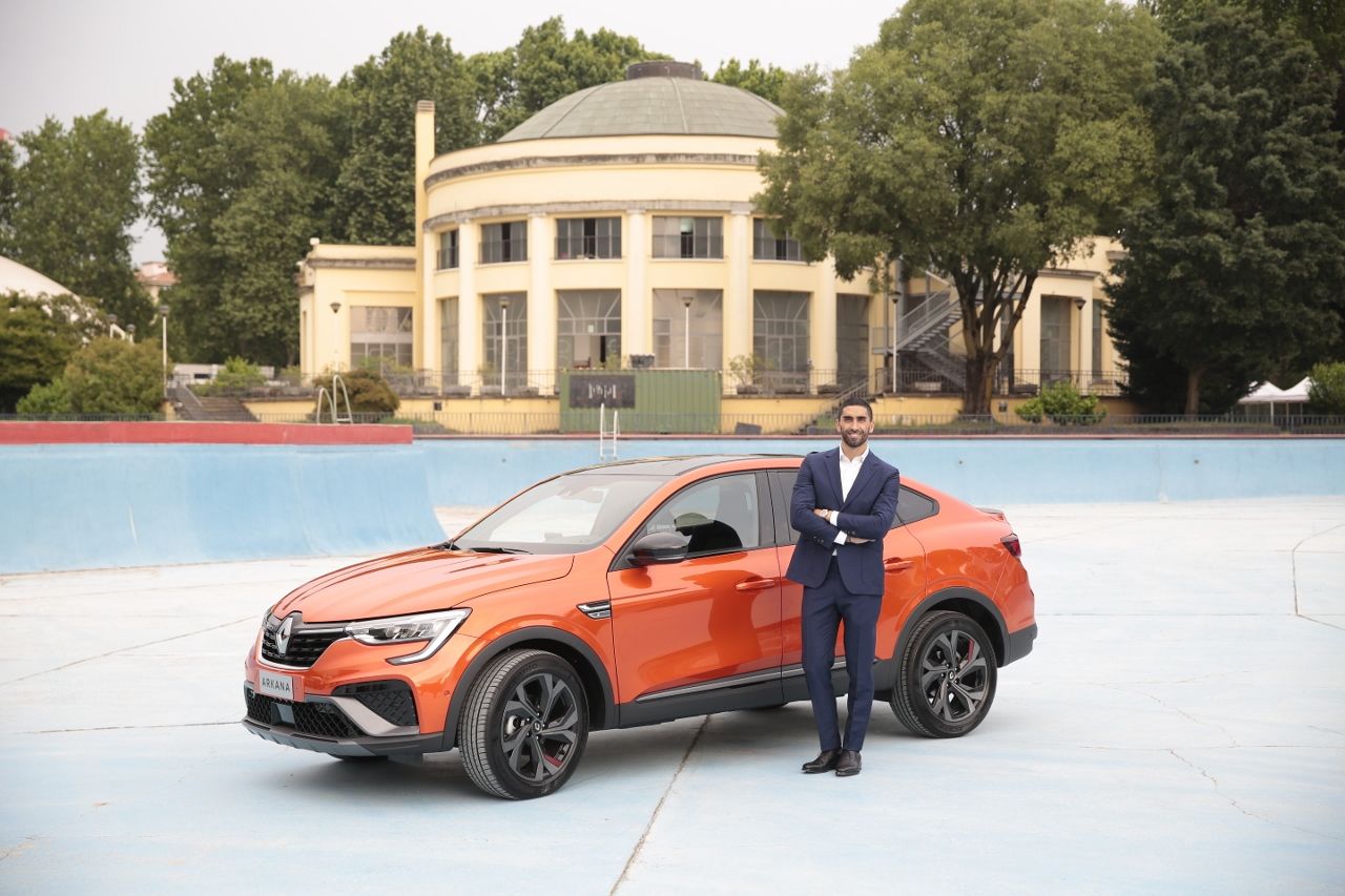 Renault Arkana 2021 full hybrid: prezzo, prestazioni e consumi - immagine 1