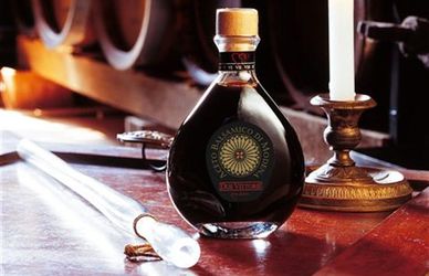 Aceto balsamico, le 10 migliori acetaie di Modena e dintorni