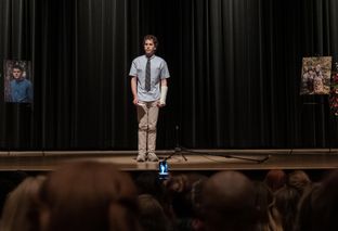 Caro Evan Hansen: il primo musical sulla salute mentale arriva in tv