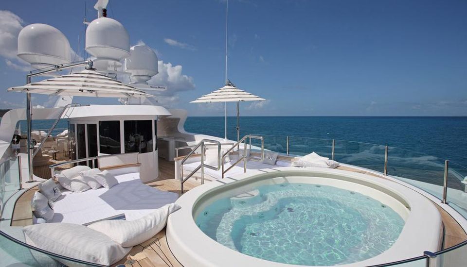 10 top luxury charter yacht - immagine 21