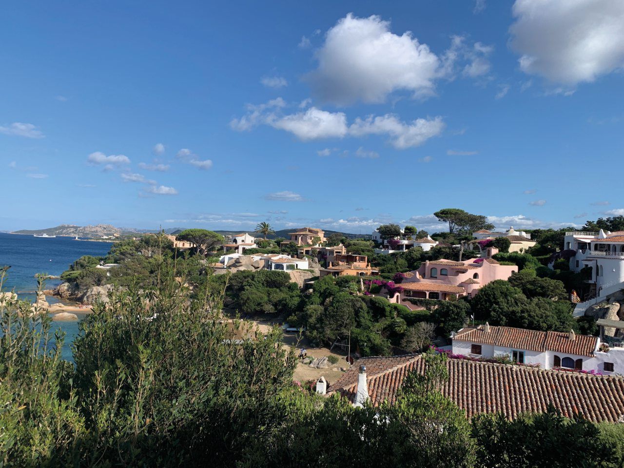 Porto Rafael: la Sardegna per chi ama i ritmi lenti- immagine 2