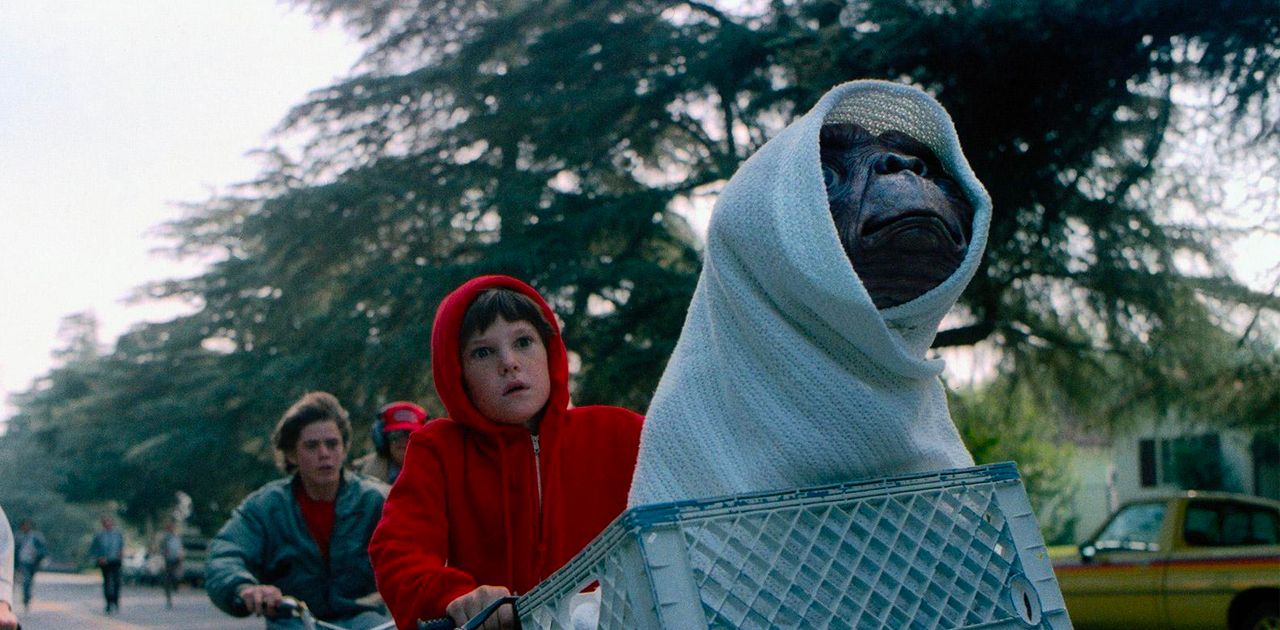 7 dicembre 1982, E.T. esce in Italia: 10 curiosità sul capolavoro di Steven Spielberg
