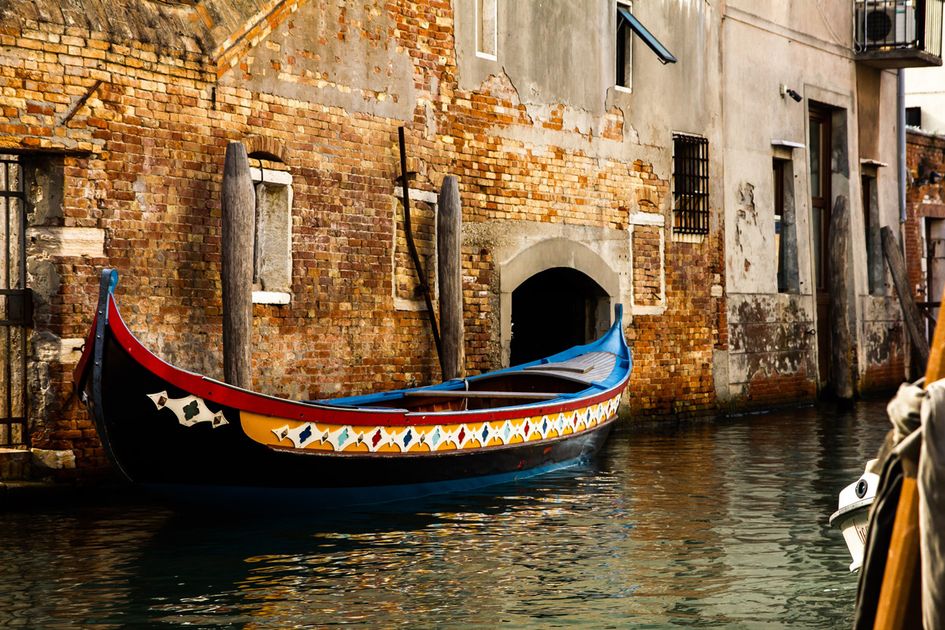 gondolieri travel venezia