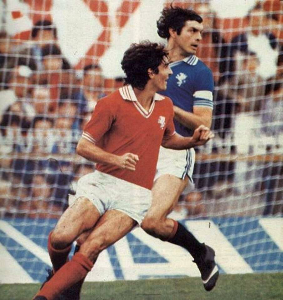 Morto Paolo Rossi, la carriera e il Mondiale 1982 - immagine 5