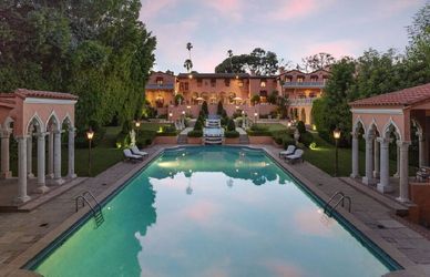 La più grande villa di Hollywood è in vendita