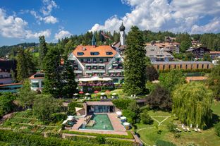 Il Parkhotel Holzner compie 110 anni (e si rinnova)