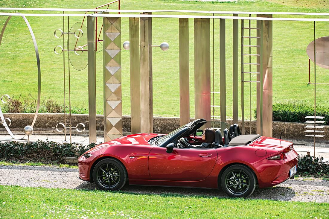Mazda MX-5: The Beauty of Motion - immagine 2