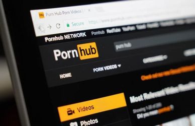 Pornhub, boom di video amatoriali durante la quarantena del coronavirus