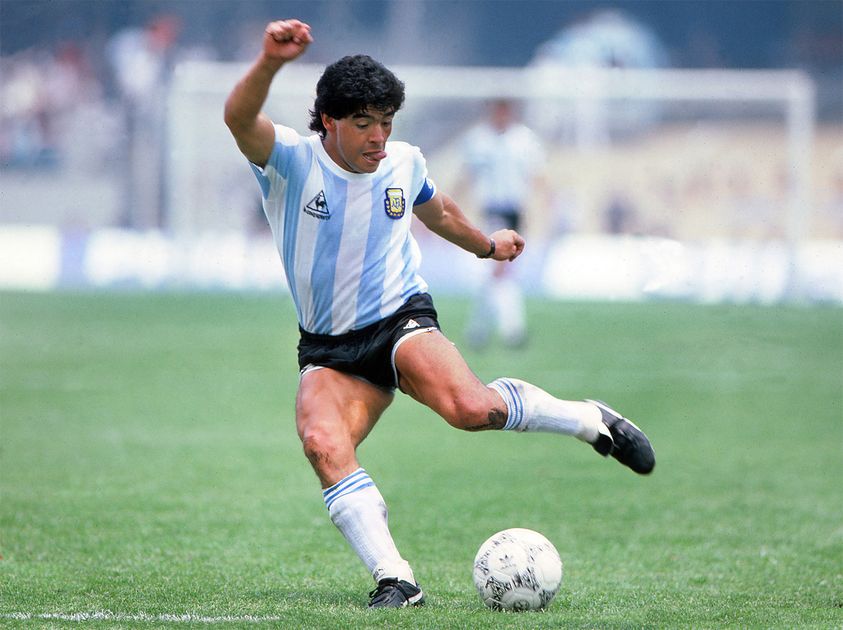 addio-a-diego-armando-maradona-style