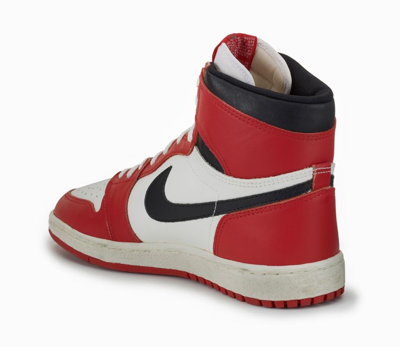 Da scarpa da ginnastica a icona di stile: l&#8217;evoluzione delle sneaker - immagine 3