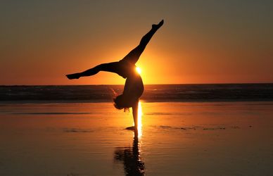Giornata internazionale dello yoga 2021. Tra eventi live ed esperienze online
