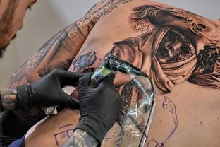 Torna la Milano Tattoo Convention, la grande festa del tatuaggio a Fiera Milano City