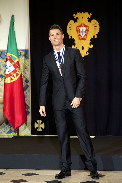 Cristiano Ronaldo: look a confronto - immagine 21