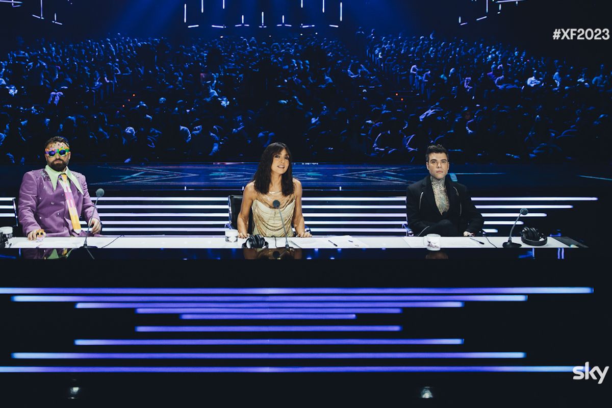 I tre giudici di X Factor 2023 (dopo l'addio di Morgan): Dargen D'Amico, Ambra Angiolini e Fedez. Credit: Virginia Bettoja