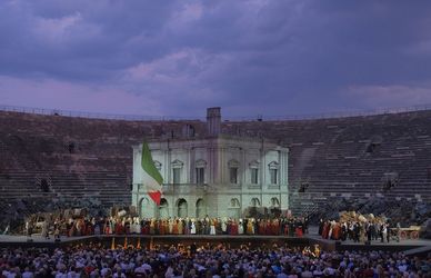 Nabucco, stasera su Rai 3 l’ultimo appuntamento con La Grande Opera all’Arena di Verona