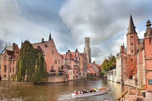 Passeggiate d’autore a Bruges, la «Venezia del Nord»