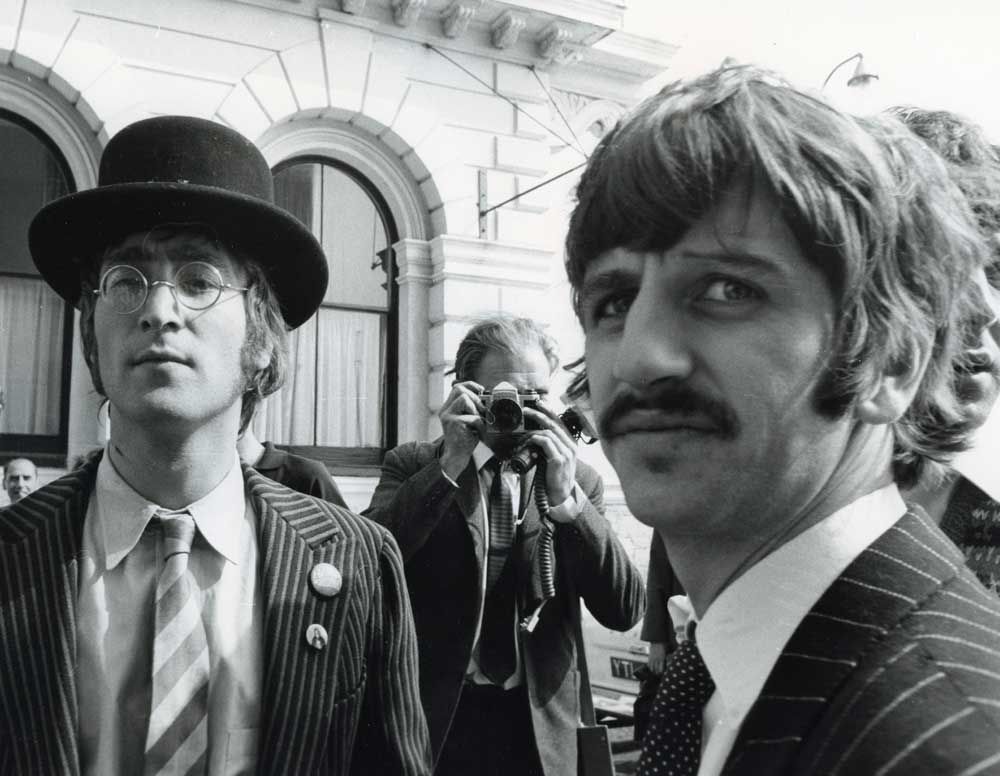 Paura per Ringo Starr: L&#8217;ex Beatles, 82 anni, annulla i concerti per un&#8217;improvvisa malattia - immagine 12
