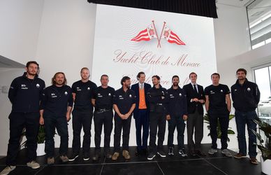 Giovanni Soldini e il team Maserati