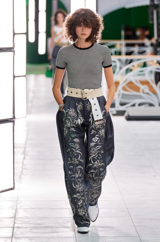 Louis Vuitton, realtà ibrida di una moda senza genere- immagine 4