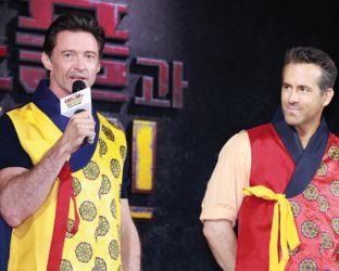 Hugh Jackman e Ryan Reynolds presentano “Deadpool & Wolverine” a Seoul