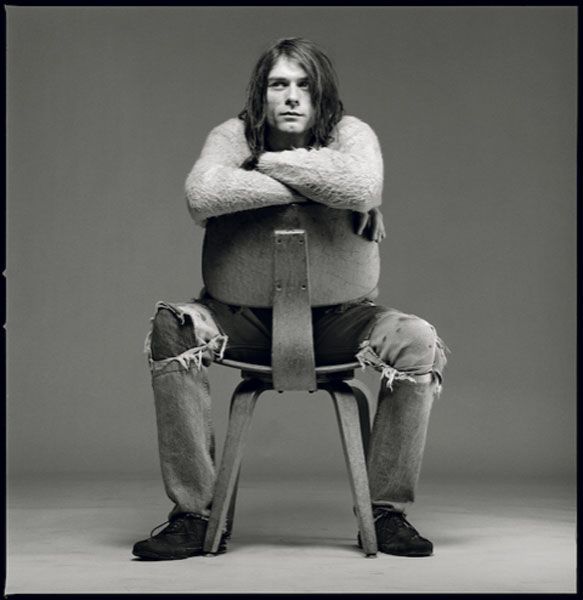 Kurt Cobain fotografato da Michael Lavine. La foto è nella mostra Come as you are