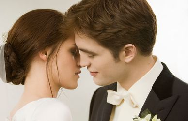 Twilight Breaking Dawn – Parte 1: il matrimonio fra Edward il vampiro e Bella