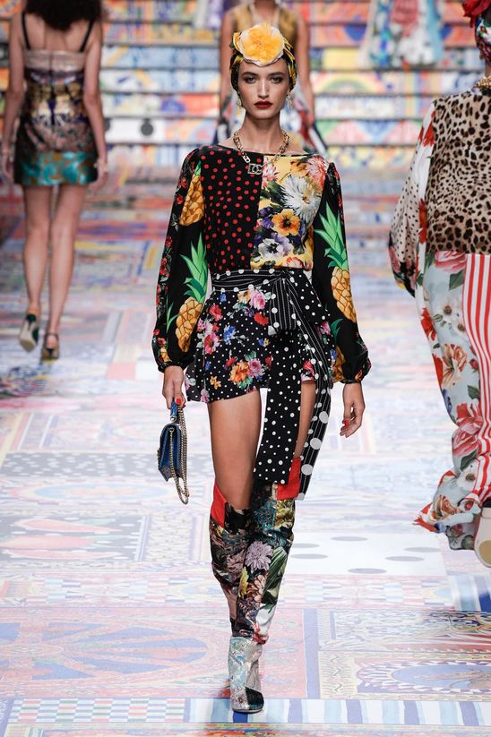 Dolce &amp; Gabbana: un inno alla gioia costruito col patchwork- immagine 2