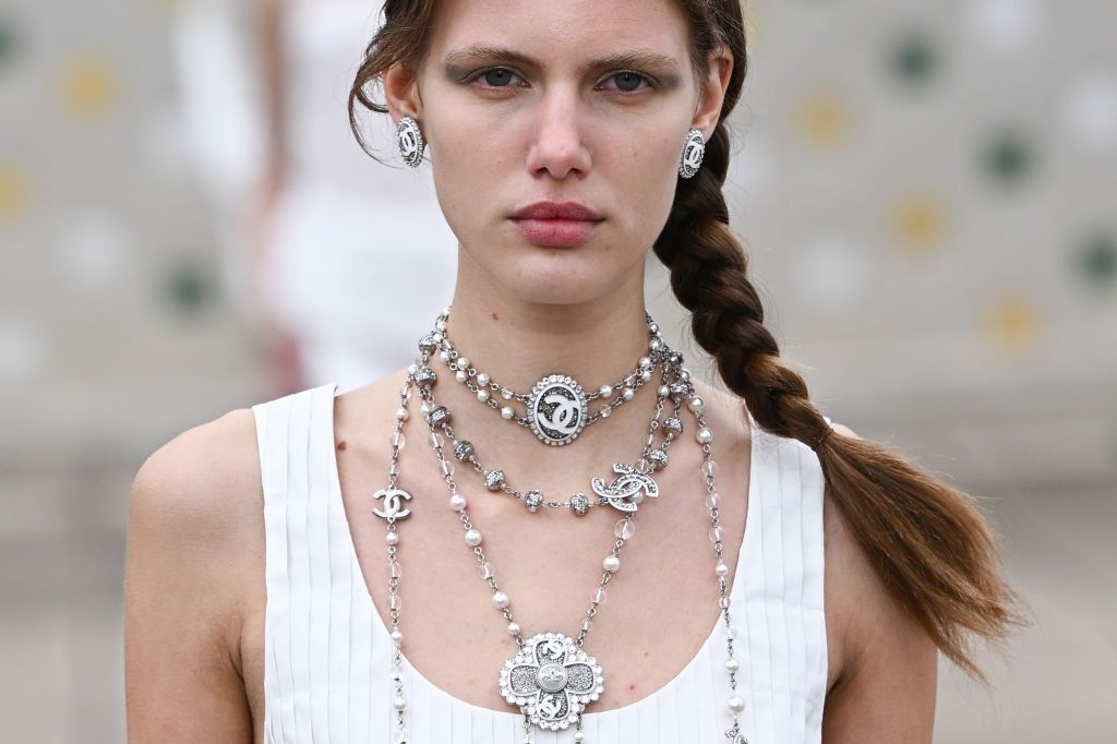 Virginie Viard lascia la direzione creativa di Chanel- immagine 3