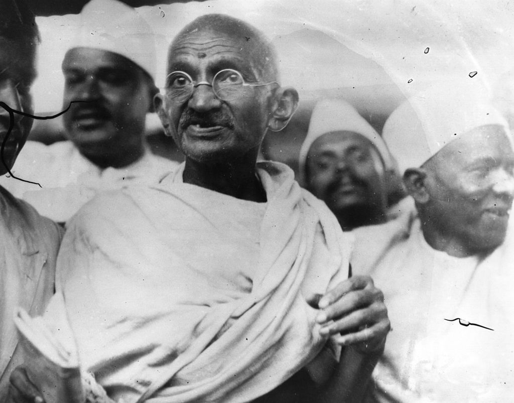 Gandhi moriva 75 anni fa: le sue frasi indimenticabili, per ricordarlo - immagine 3