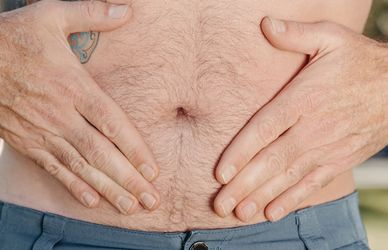 Infiammazioni intestinali: come riconoscerle e curarle