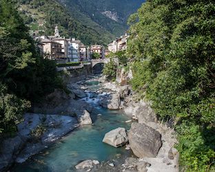 Vacanze di natura, arte e gusto alle porte della Valtellina