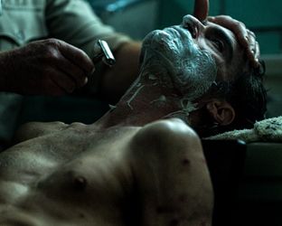 Il regista Todd Phillips pubblica la prima foto di Joaquin Phoenix in Joker 2: tutto ciò che si sa del sequel