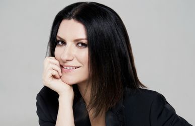 Laura Pausini vince il Golden Globe con la canzone IO SÌ (Seen)