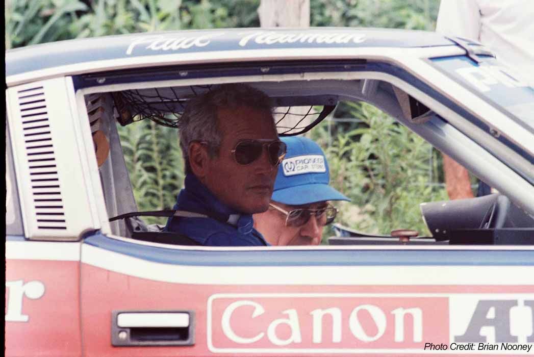 Paul Newman e Steve McQueen piloti di auto da corsa- immagine 1