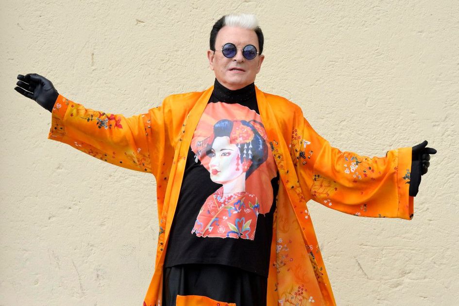 Mi casa es tu casa, 21 dicembre ascolti ospiti Cristiano Malgioglio Style