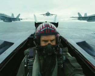 Top Gun Maverick: su Netflix atterra il sequel perfetto. Da vedere e rivedere