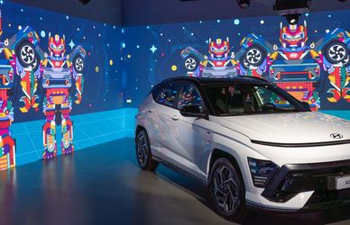 Milano: la nuova Hyundai Kona si presenta nel Box multimediale