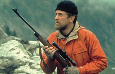 ‘Il cacciatore’ con De Niro: torna in sala il cult movie sull’amicizia maschile (e poi sul Vietnam)