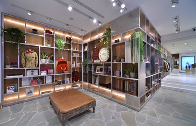Woolrich inaugura a Milano il nuovo flagship store